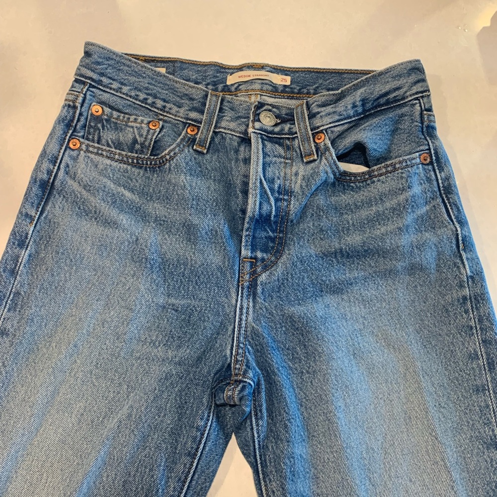 Levi’s wedgie straight